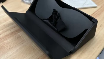 Компактный футляр для очков XREAL AR 1