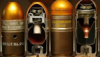 Подставка для книг с 40-мм гранатой M430A1 HEDP (осколочн... 4