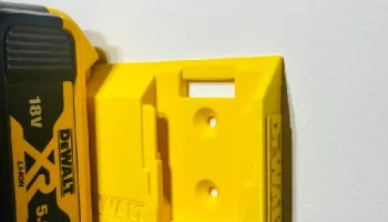 Настенный держатель для батареи Duo DeWalt 18 В