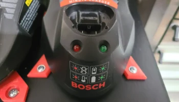 МОНТАЖНЫЕ ПЛАСТИНЫ ДЛЯ ЗАРЯДНОГО УСТРОЙСТВА BOSCH BC430 2