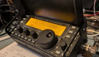 Складная солнцезащитная шторка KX3