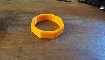 Клон Maglite D Cell с противоскатными вставками 1