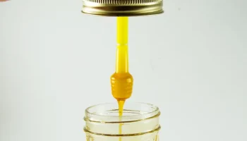 Медовый ковш с крышкой
