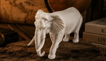 Детализированная 3D-фигура животного с изображением афри...