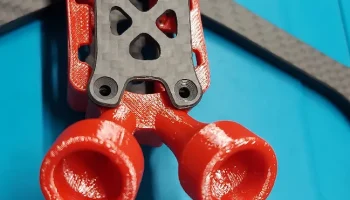 DJI 04 VTX и держатель антенны 1