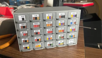 Ящик для хранения резисторов 5×5 Ящик для хранения резисторов 5×5