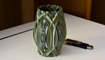 Vase 704 Vase 704