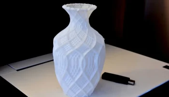 Vase 911