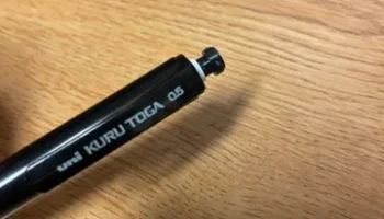 Колпачок Uni Kuru Toga