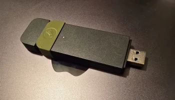 Хранилище колпачка USB-ключа Steam Frame