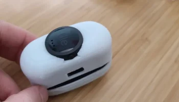 Чехол для Sony WF-1000XM4 + Tilesticker