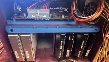 Крепление винтов жесткого диска для NAS-устройства ITX с...