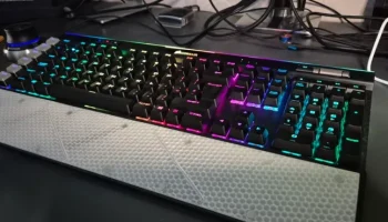 Замена упора для рук Corsair K95 с магнитными карманами...