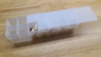 Высокий контейнер для таблеток 1