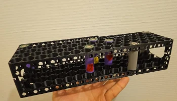 Держатель аккумулятора 13С6П