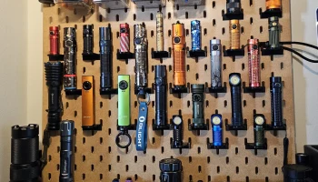 Организатор Olight Skadis для сортировки фонарей 1
