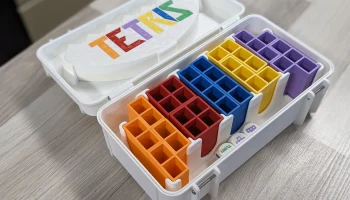 Чемодан для игры Balance Tetris