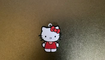 милый брелок/ожерелье hello kitty 1