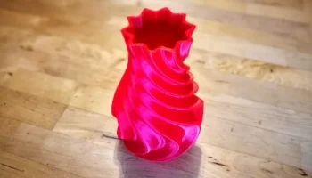 Dalia vase