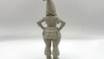 Красивая женщина-гном 3