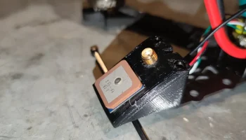 Крепление антенны TBS Source One V5 GPS, VTX и ELRS...
