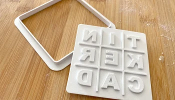 Tinkercad формочка для печенья, состоящая из 2 частей 1