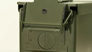 Этикетки на банках с патронами калибра .50 M2A1...... 3