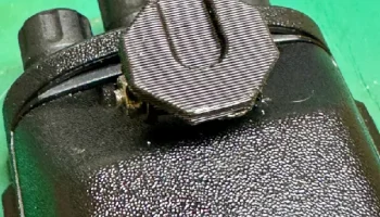 TYT MD-UV390 KlickFast Stud 1