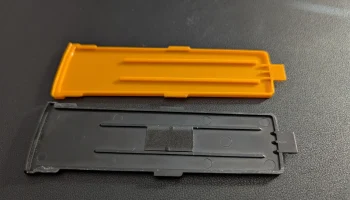 Замена дверцы батарейного отсека Traxxas TQ Замена дверцы батарейного отсека Traxxas TQ