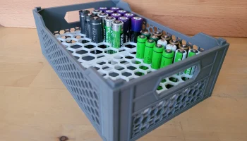 Stackable Crate Plus - держатели для батареек AA + AAA 1