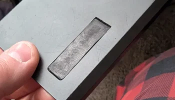 Подставка Spigen для чехла Pixel 8