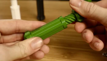 Click-Screw Fidget 2