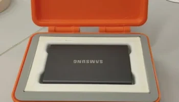 Внешний блок SSD/HDD 3