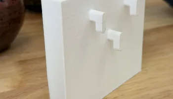 Держатель для телефона Ikea Skadis 1