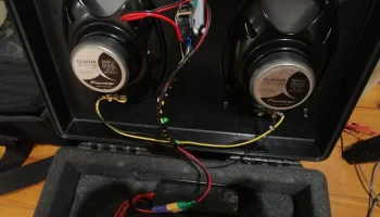 передняя панель динамика bluetooth в корпусе pelican 3