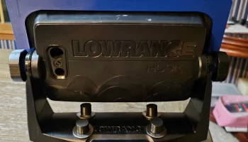 Lowrance Hook 7 Reveal Солнцезащитный козырек 4