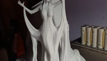 Azura Vase 2