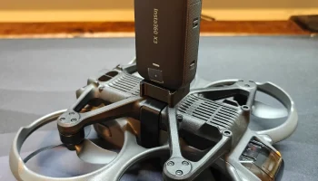 DJI Avata 2 - винтовое крепление камеры 1/4 дюйма 6