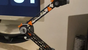 Светодиодная лампа Mech Arm 8