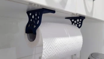 Держатель для бумажных полотенец на кухонной полке