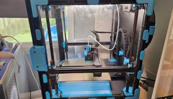 Угловой зажим для магнитных панелей Voron 2.4r2/Trident с... 1