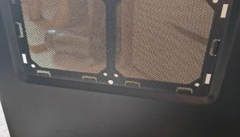 Будь спокоен! Сетка боковой панели DARK BASE 900 Будь спокоен! Сетка боковой панели DARK BASE 900