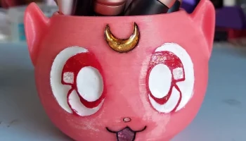 Контейнер Luna Sailor Moon (без отверстий)...