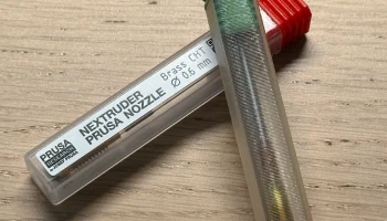 Крышка корпуса сопла Nextruder 1