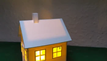 Домашняя атмосфера чайной свечи House 3