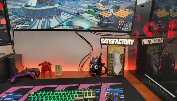 Световой короб с логотипом Satisfactory