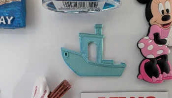 3D Магнит на холодильник Benchy
