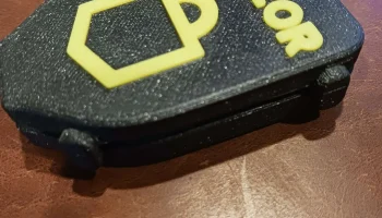Защитный чехол Trezor Model T с магнитной защелкой.......