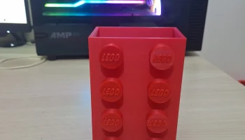 Ваза для цветов из кирпича Lego 2