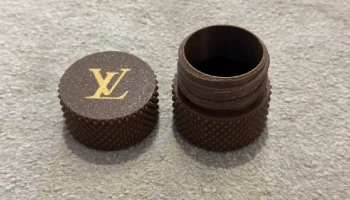 Контейнер с резьбой Louis Vuitton 5